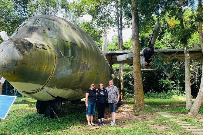 1-Day Cai Rang Floating Market-Biking & Cu Chi Tunnel Trip - The guide factor: why clear explanations matter on war days