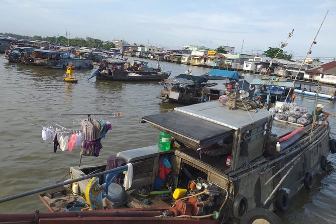 1-Day Cai Rang Floating Market-Vinh Long-Cai Be-Group of 10 Max - Walking a Merchant Boat: Fruits, Noodles, and Street Food