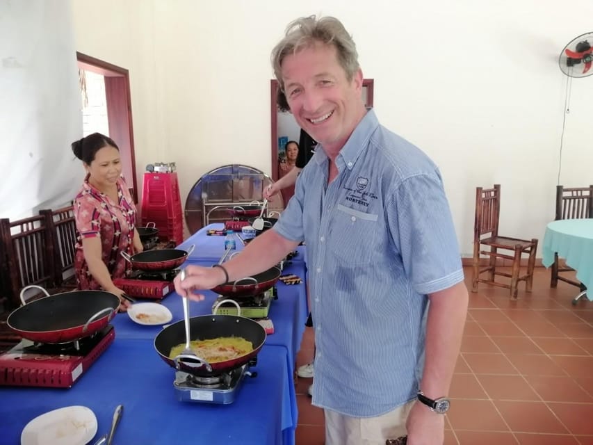 1-Day Less Touristy Mekong River (Cai Be-Vinh Long) trip - Kayaking and biking: active travel without feeling chaotic