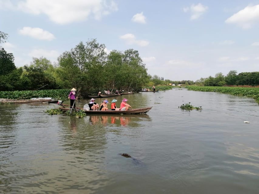 1-Day Less Touristy Mekong River (Cai Be-Vinh Long) trip - Kimmy Chocolate Manufacture: a short stop that actually teaches
