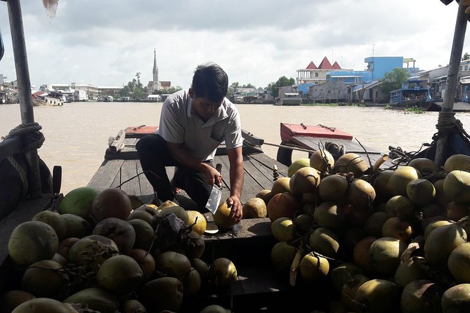 1-day Mekong Delta Tour: Cai Be Market, Local Island and Cycling - Traditional Vietnamese Cooking: Hands-On Food Time (and Why It Helps)