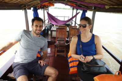 1-day Mekong Delta Tour: Cai Be Market, Local Island and Cycling - Sampan Ride and River Canals: Where the Day Starts to Feel Like Mekong