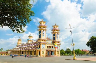 1-Day Tour of Black Virgin Mountain - Cao Dai Temple - Cu Chi Tunnels from HCMC - Guide Quality: The Biggest Variable (and How to Handle It)