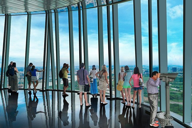 Amazing night with Saigon Skydeck and local beer tasting - Bitexco Financial Tower and the Saigon Skydeck: the main event