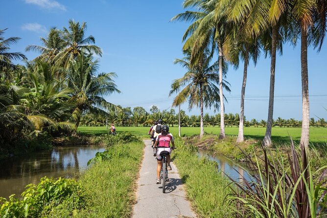 Bike And Boat Mekong Delta Cycling Tour - Stop 1 in Long An Province: coffee, bike fitting, and getting your bearings