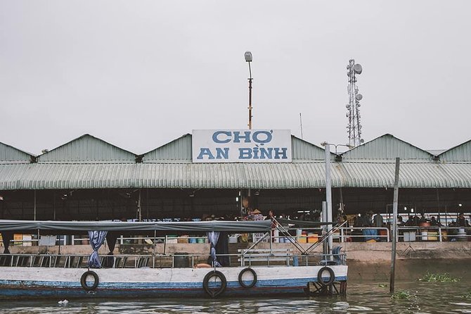 Can Tho Floating Market Combine With Mekong Delta 01 Day-Daily - The early pickup (04:00–04:30) and the river market payoff