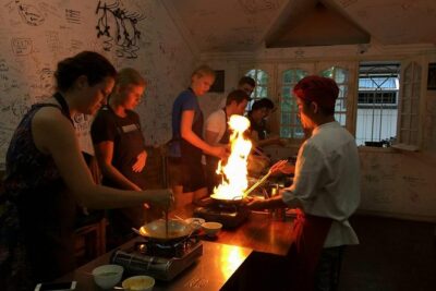 Chef Vu Cooking Class Plus Market Trip in Saigon Center (Pick up by Cyclo) - Ben Thanh Market: shopping like you actually cook