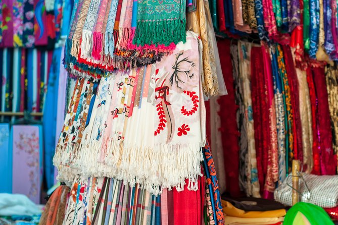 Chinatown Cyclo Journey Half-day Tour - Stop-by-stop: Lady Thien Hau to Cha Tam Church