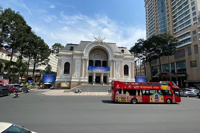 City Sightseeing Saigon Bus Tour - Timing that fits your day: 75–80 minutes, plus frequent buses