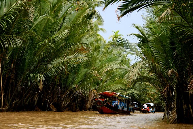 Cu chi Tunnel & Mekong Delta Full Day BBQ Lunch Lux Group 10 pax - A 7:30 am start that actually works