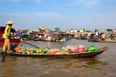 Cu chi Tunnel & Mekong Delta Full Day BBQ Lunch Lux Group 10 pax - The handoff to the Mekong Delta: lunch comes before you’re tired