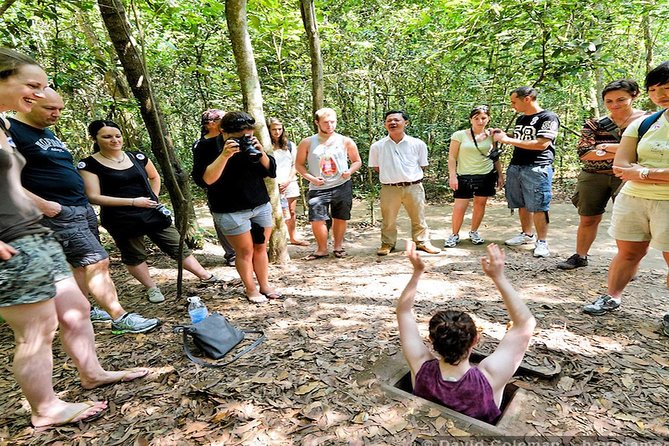 Cu Chi Tunnels and Mekong Delta Full Day - Củ Chi Tunnels Start with Context at the War Remnants Museum