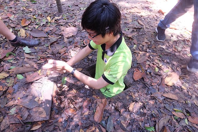 Cu Chi Tunnels By Motorbike and Scooter - Local family visit and homemade lunch you’ll remember
