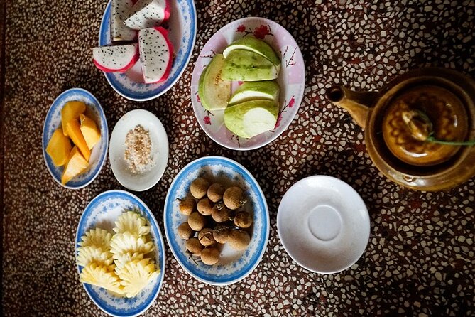 Cu Chi Tunnels & Mekong Delta: Private Full-Day Tour with Lunch - Cù lao Thới Sơn: boat connection and island time