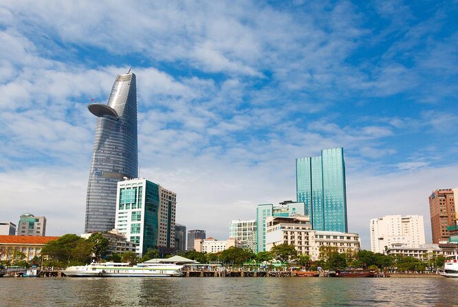 Dinner Cruise on Saigon River with Private Table - Live Entertainment: What You’ll See Without Leaving Your Seat