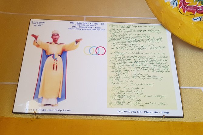 Explore Truly Local Culture at Cao Dai Holy See - Private Daytour - Private guide value and the real meaning of “$109”