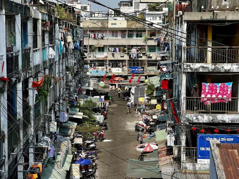 Free E-Sim Saigon Hidden Gems Tour with Local Guide - Street food sampling: the best way to understand the city’s taste