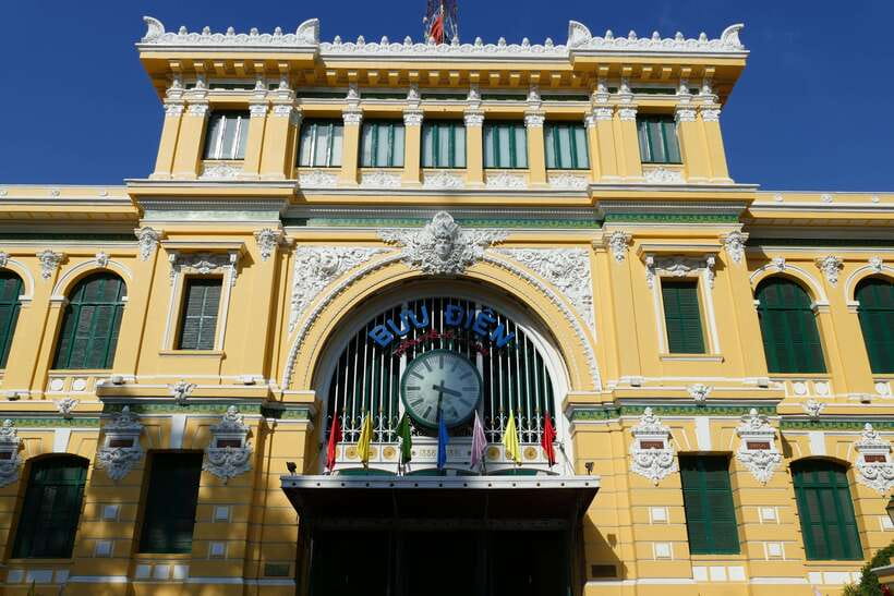 From HCM: Full-Day Cu Chi Tunnels & City Highlights Tour - One-day flow: Cu Chi in the morning, District 1 icons after