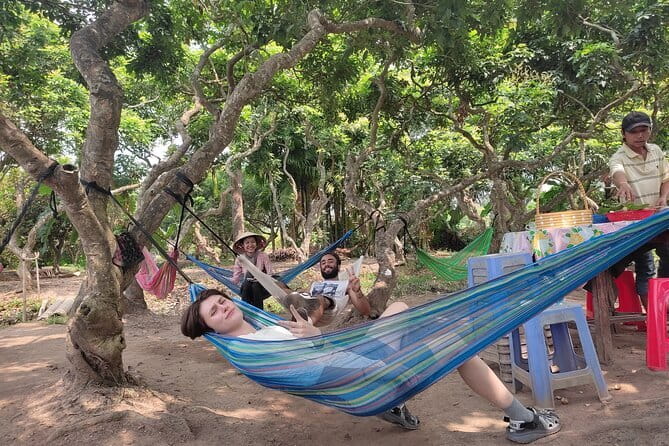 From Ho Chi Minh: 2D Mekong, Floating Market-authentic trip - Son Islet on the Hau River: fruit picking, cake making, fish ponds