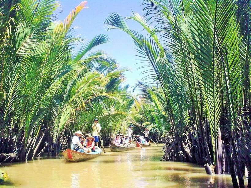 From Ho Chi Minh City: Mekong Discovery Tour - My Tho port life and the Mekong River boat cruise