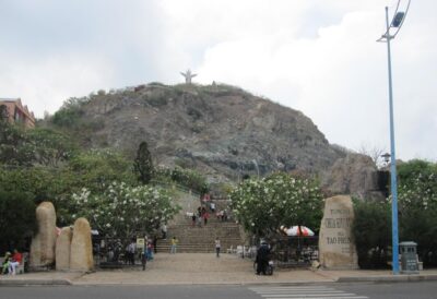 From Ho Chi Minh city: Vung Tau Beach Private Day Tour - Vung Tau Beach: your main time buffer for relaxing