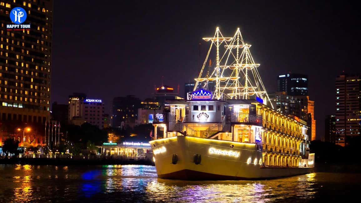 From Ho Chi Minh: Private Dinner Cruise on Saigon River Tour - After Dinner: Upper Deck Time for Photos and a Slower Rhythm