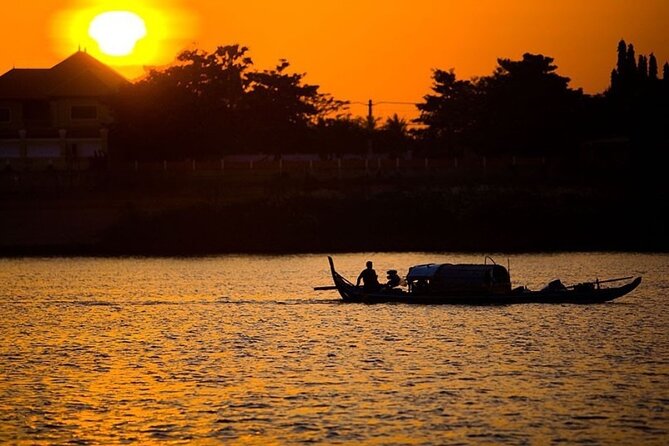 Half Day Dusk on the Mekong -Sunset in Paradise - From Ho Chi Minh City to the Mekong at midday
