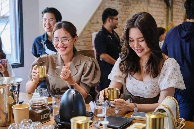 Hands-on Discovery of Vietnamese Coffee & Culture - Finding Lacàph Coffee Experiences on Nguyễn Công Trứ