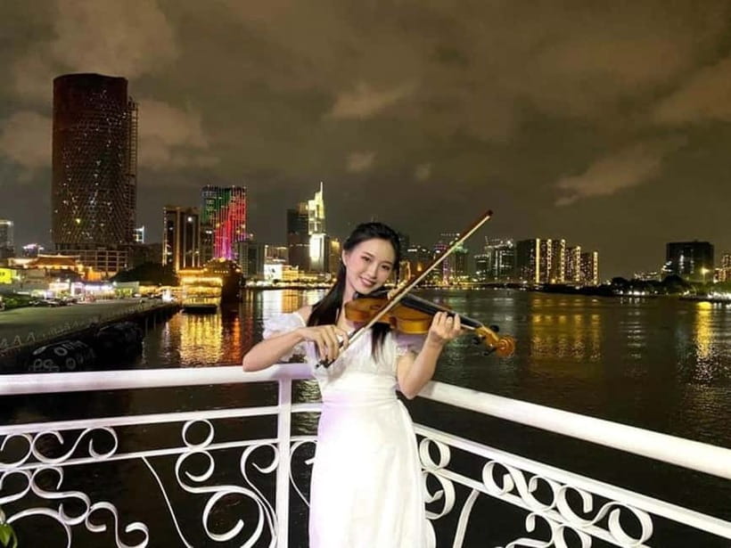 HCM: Night Experience Dinner Cruise on Saigon River - Key Points at a Glance
