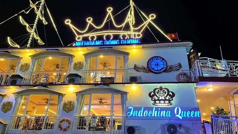 HCM: Night Experience Dinner Cruise on Saigon River - Live Music and Dance on Cruise: More Than Background Sound