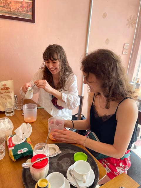 HCMc Egg Coffee Class in 1 hour with local intructor & snack - Step-by-Step: From Egg Foam to a Proper Egg Coffee