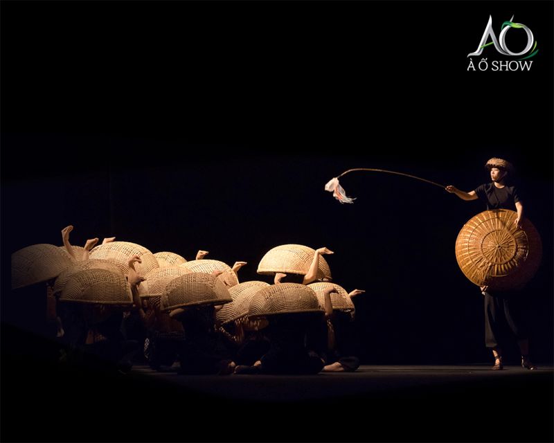 Ho Chi Minh: A O Show Bamboo Circus at Saigon Opera House - Price and value: $32 feels fair if you want a top-tier show