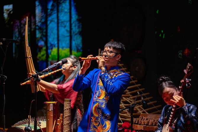 Ho Chi Minh: Chào Show with Dinner & Hotel Pickup - The 9-dish North, Central, and South dinner: what to expect at 20:00