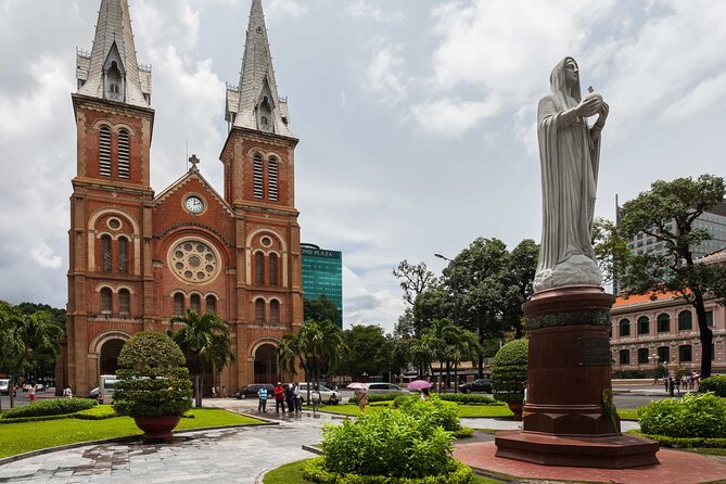 Ho Chi Minh City And Cu Chi Tunnels Excursion - Lunch on the Move: Local Set Menu and Vegetarian Request