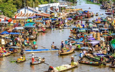 Ho Chi Minh City: Cai Rang Floating Market in Can Tho Tour - Cai Rang Floating Market breakfast: food, boats, and river-life theater