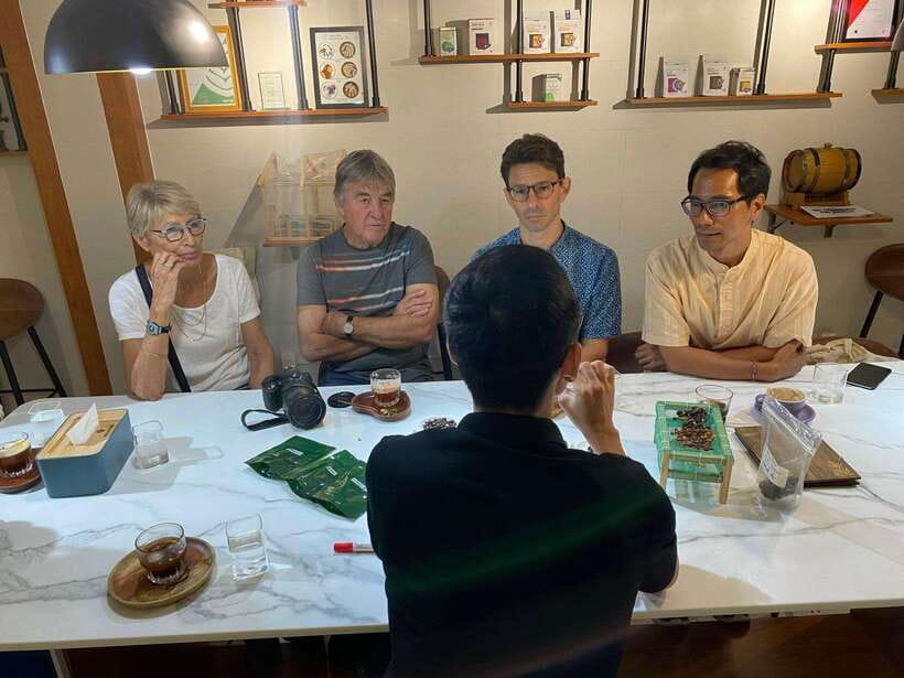 Ho Chi Minh City: Coconut/Eggs Coffee Making Class - Timing and Pace: What a 2-Hour Workshop Feels Like