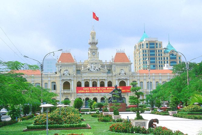 Ho Chi Minh City Cu Chi Tunnels Full Day Tour with Local Lunch - How to get the most from your guide and pacing
