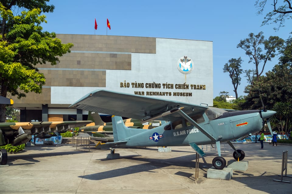 Ho Chi Minh City Cyclo Tour with English Speaking Guide - The CIA Building and Frequent Wind: the history behind a quiet pass-by