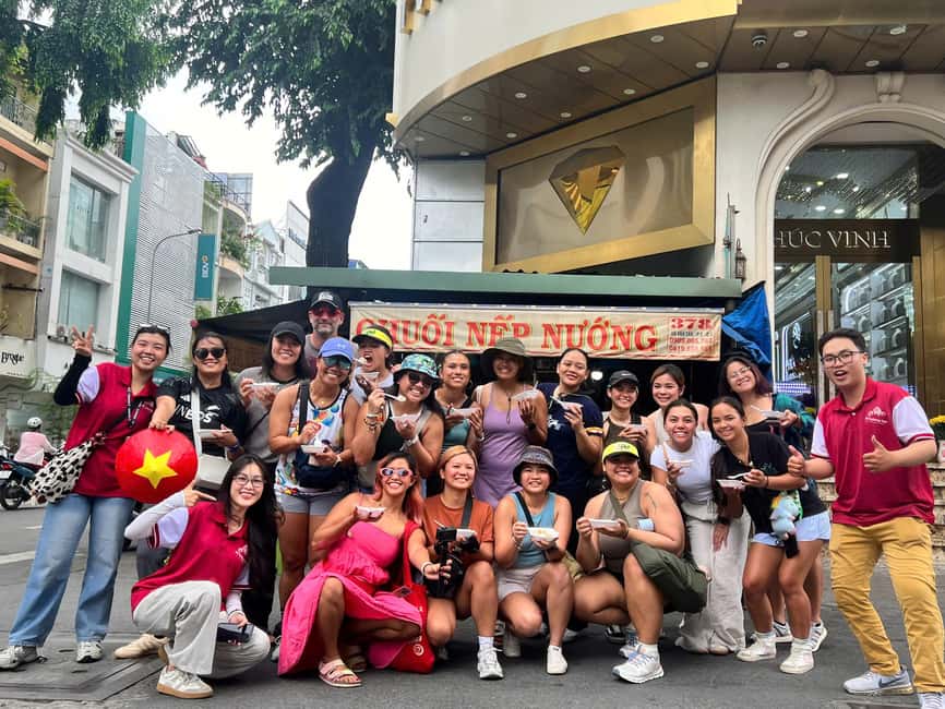 Ho Chi Minh City: Food Tastings & Sightseeings On Scooter - Starting in Pham Ngu Lao and getting your bearings fast