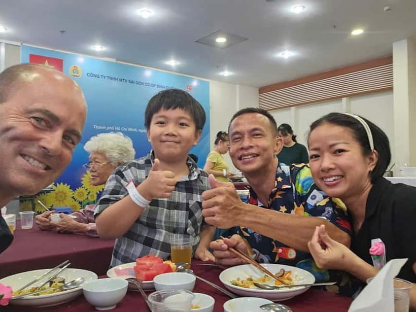 Ho Chi Minh City: Private Walking Tour with a Guide - Tao Dan Park to Old Saigon: a smart 3-hour route