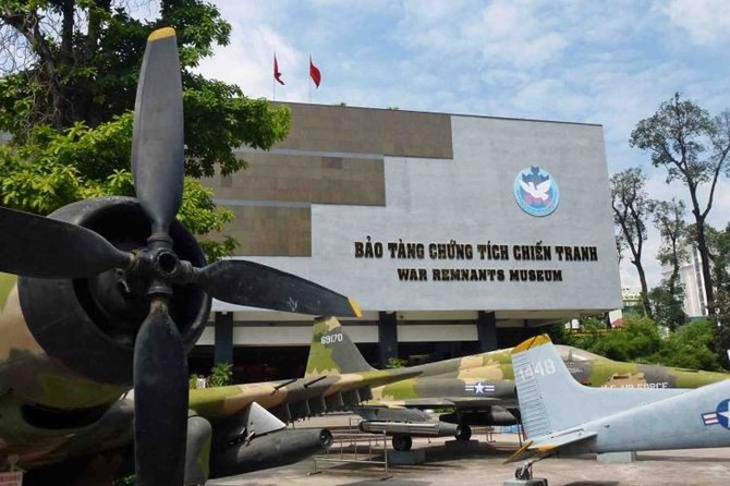 Ho Chi Minh City Saigon and Cu Chi Tunnels Private Tour Full Day - Ben Dược Tunnel Complex: What You Actually Experience Underground
