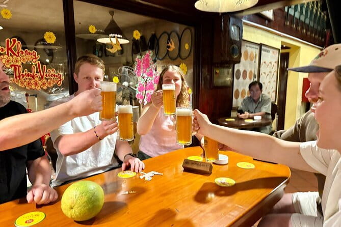Ho Chi Minh City : Saigon Craft Beer & Local Food Tour By Scooter - Scooter Beer Nights in Saigon: Why This Format Works