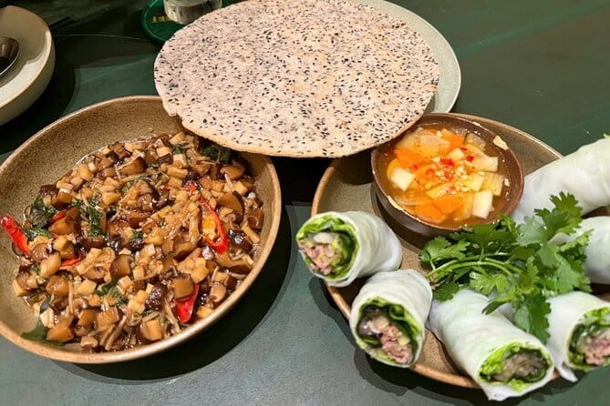 Ho Chi Minh City : Saigon Craft Beer & Local Food Tour By Scooter - 15/30 Nguyễn Thị Minh Khai Microbrewery Stop: Fresh Beer on Site