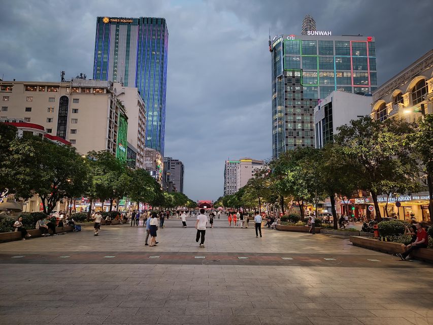 Ho Chi Minh City (Saigon): Private Tour with a Local Guide - Should you book this Ho Chi Minh City local guide tour?