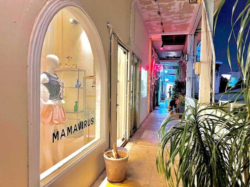 Ho Chi Minh City: Shopping Tour with Local Guide - Price and value: why $20 can make sense