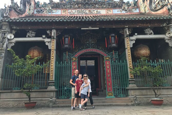 Ho Chi Minh city Sightseeing or Midnight nightlife by motorbike - Food tastings and meals: plan your appetite, not your schedule