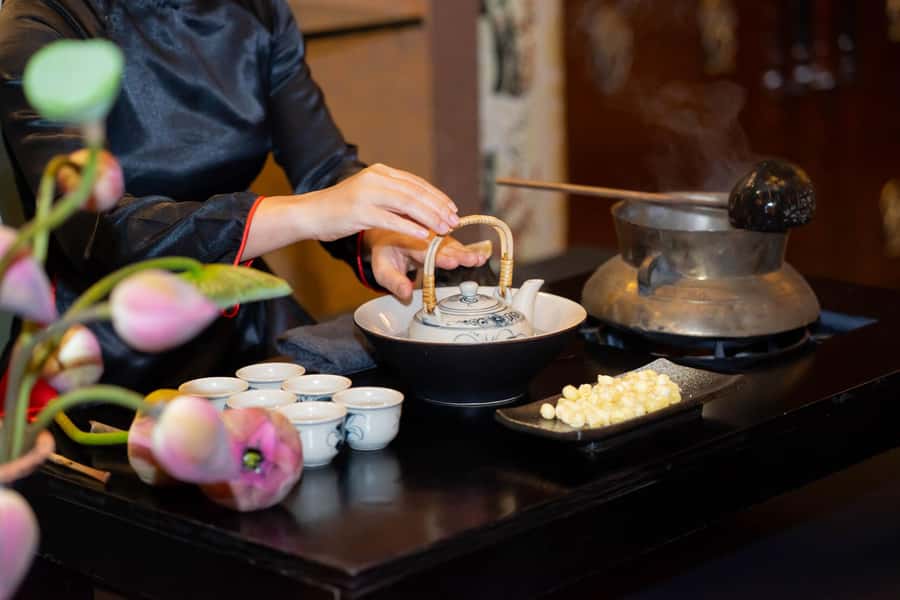 Ho Chi Minh City: Vietnamese Lotus Tea Culture Experience - Finding the Workshop Opposite Bitexco Tower (and What to Look For)