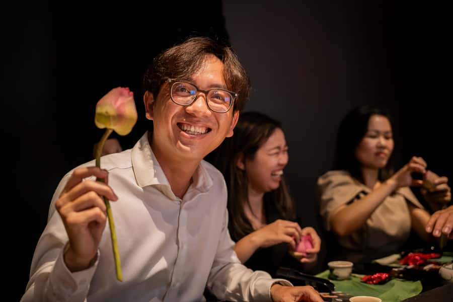 Ho Chi Minh City: Vietnamese Lotus Tea Culture Experience - Part 3: Tasting Tay Ho Lotus Tea and Infusing Lotus Petals