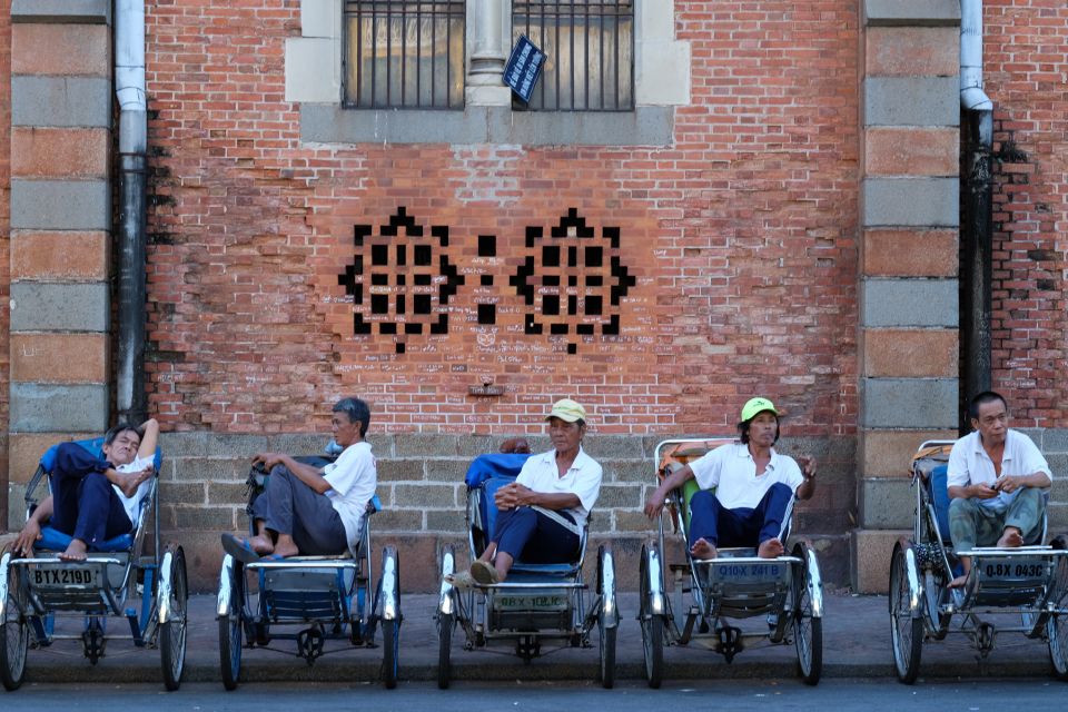 Ho Chi Minh: Full-Day Private City Tour - French Colonial Icons: Notre Dame Cathedral and the Central Post Office