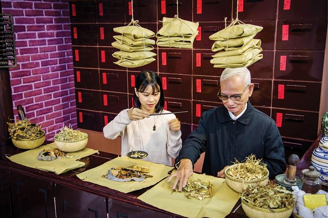 Ho Chi Minh Most Historical Spots & War Museum Tour (Private & All-Inclusive) - The day starts with hotel pickup and a history-first plan